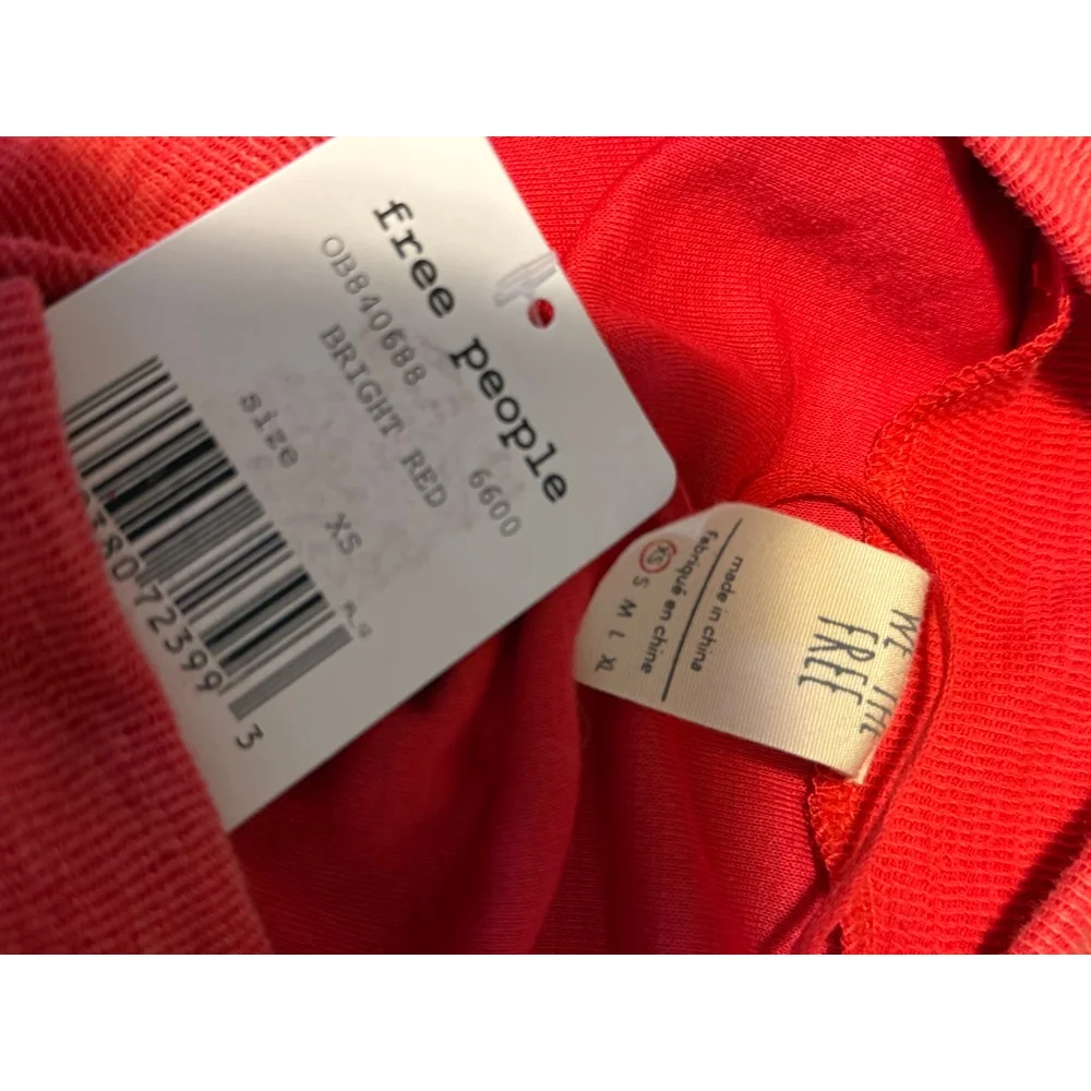Free People We The Free Bright Red Zip Shoulder Batwing Top – XS – NWT